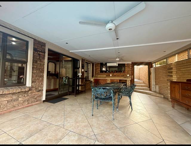 3 BEDROOM HOUSE FOR SALE IN VELD EN VLEI